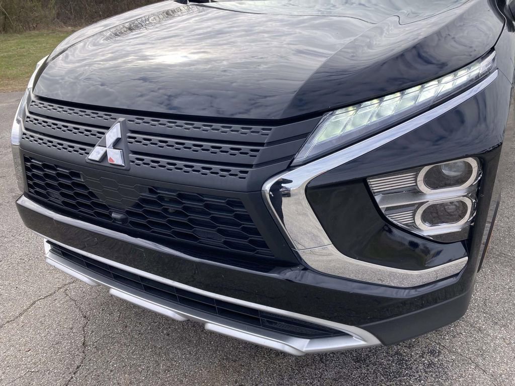 Used 2024 Mitsubishi Eclipse Cross SE image 12