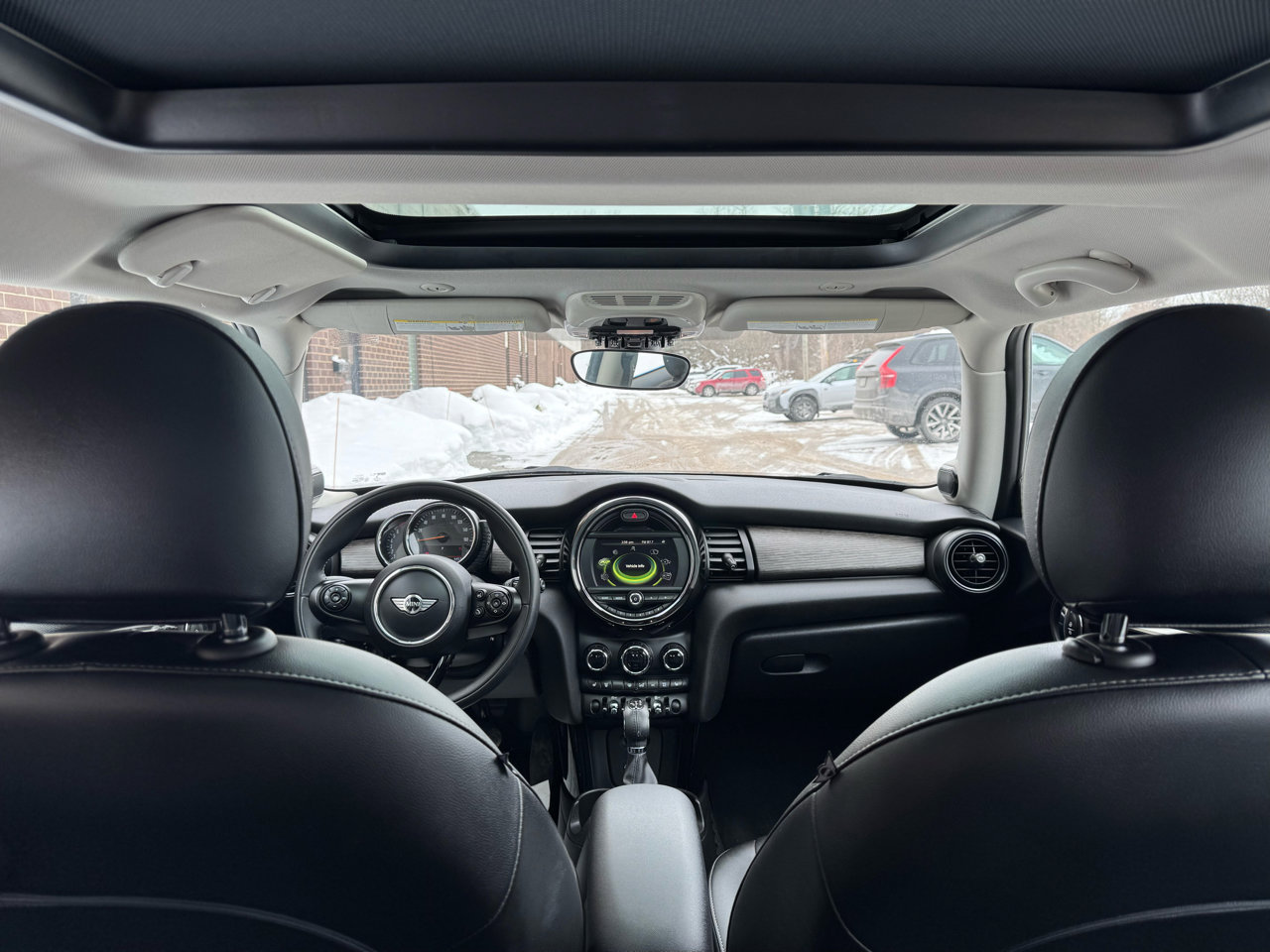 Used 2015 MINI Cooper 2-Door Hardtop image 7