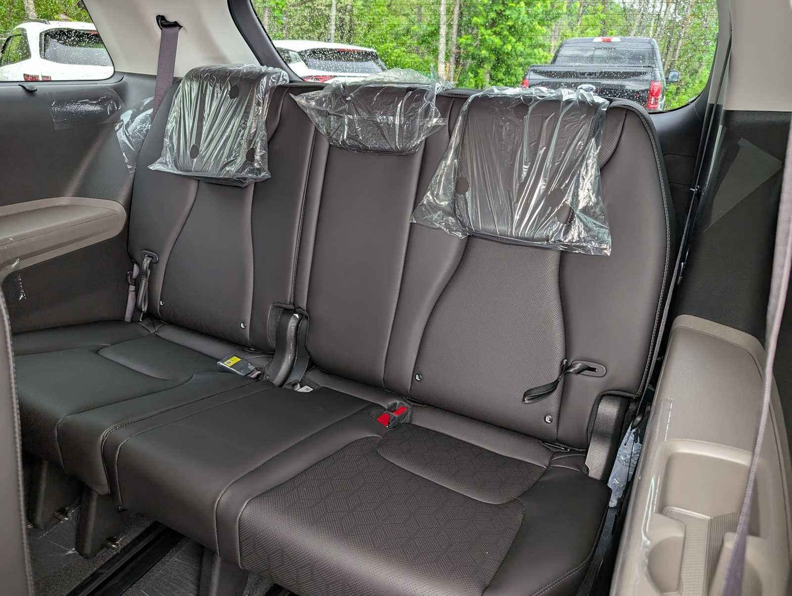 New 2026 Kia Carnival SX FWD image 18