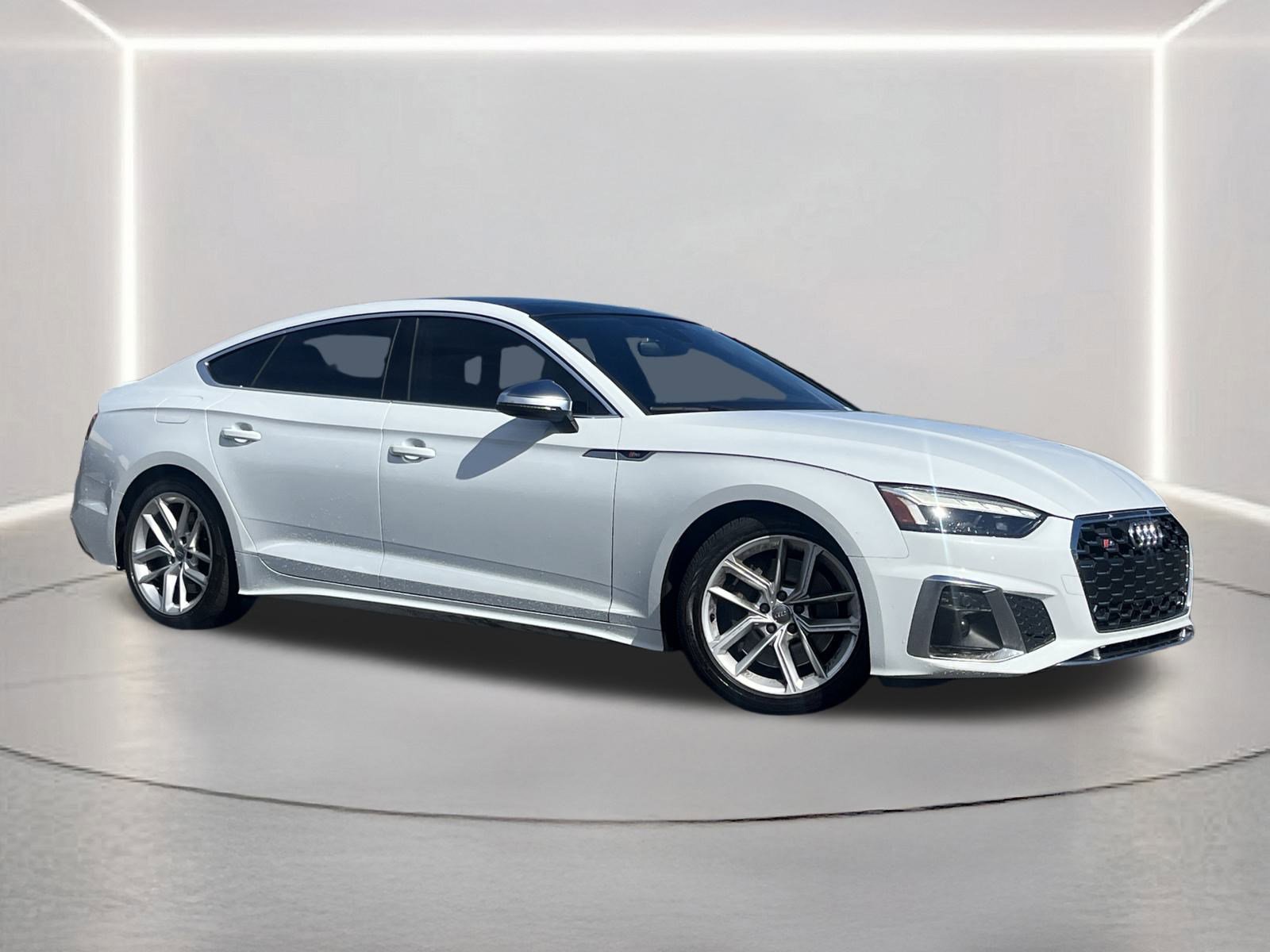 Used 2021 Audi S5 Premium Plus w/ Premium Plus Package image 2