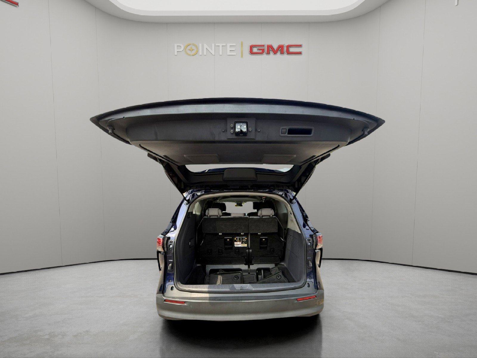 Used 2022 Toyota Sienna LE image 24