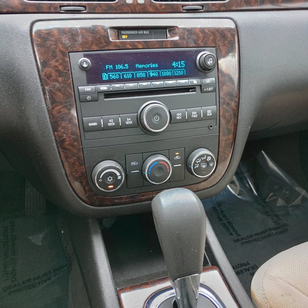 Used 2014 Chevrolet Impala Limited LS FWD image 13