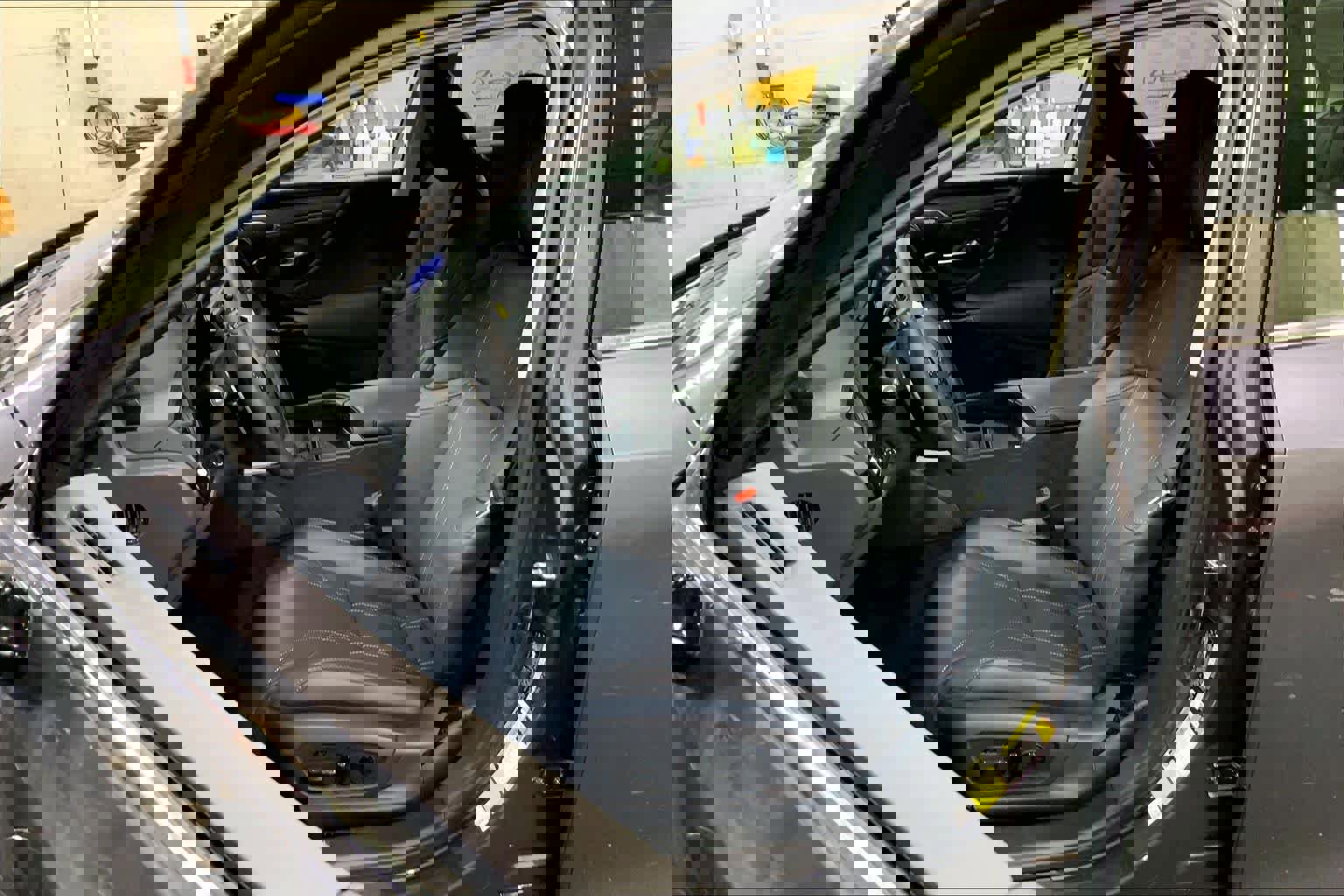 New 2025 Lexus ES 350 Ultra Luxury image 9