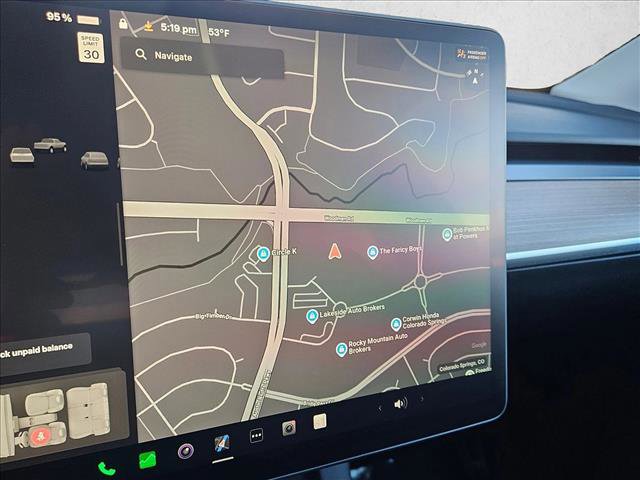 Used 2024 Tesla Model Y Long Range image 11