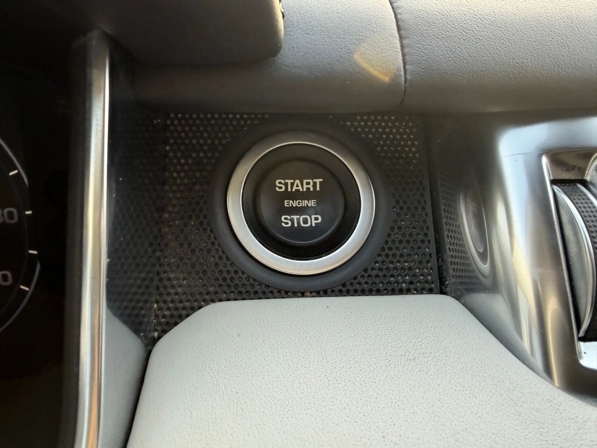 Used 2014 Land Rover Range Rover Sport Autobiography image 22