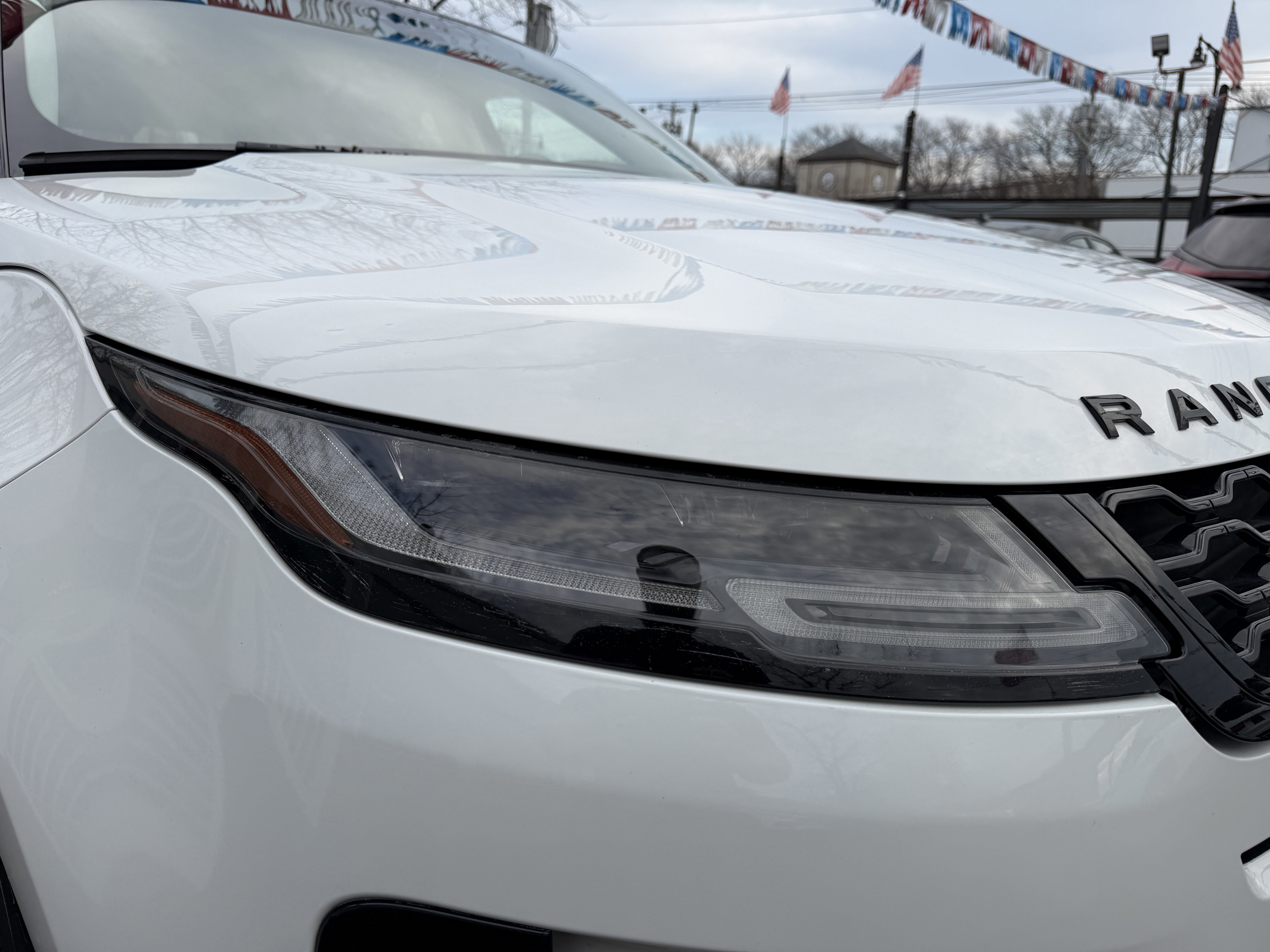 Used 2020 Land Rover Range Rover Evoque S image 14