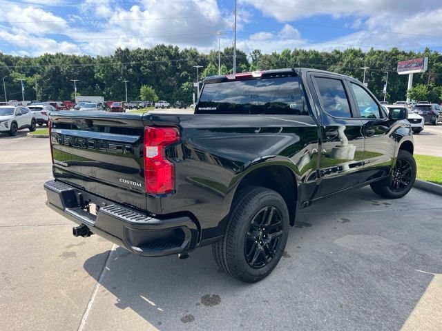 New 2026 Chevrolet Silverado 1500 Custom w/ LPO, Dark Essentials Package RWD image 11