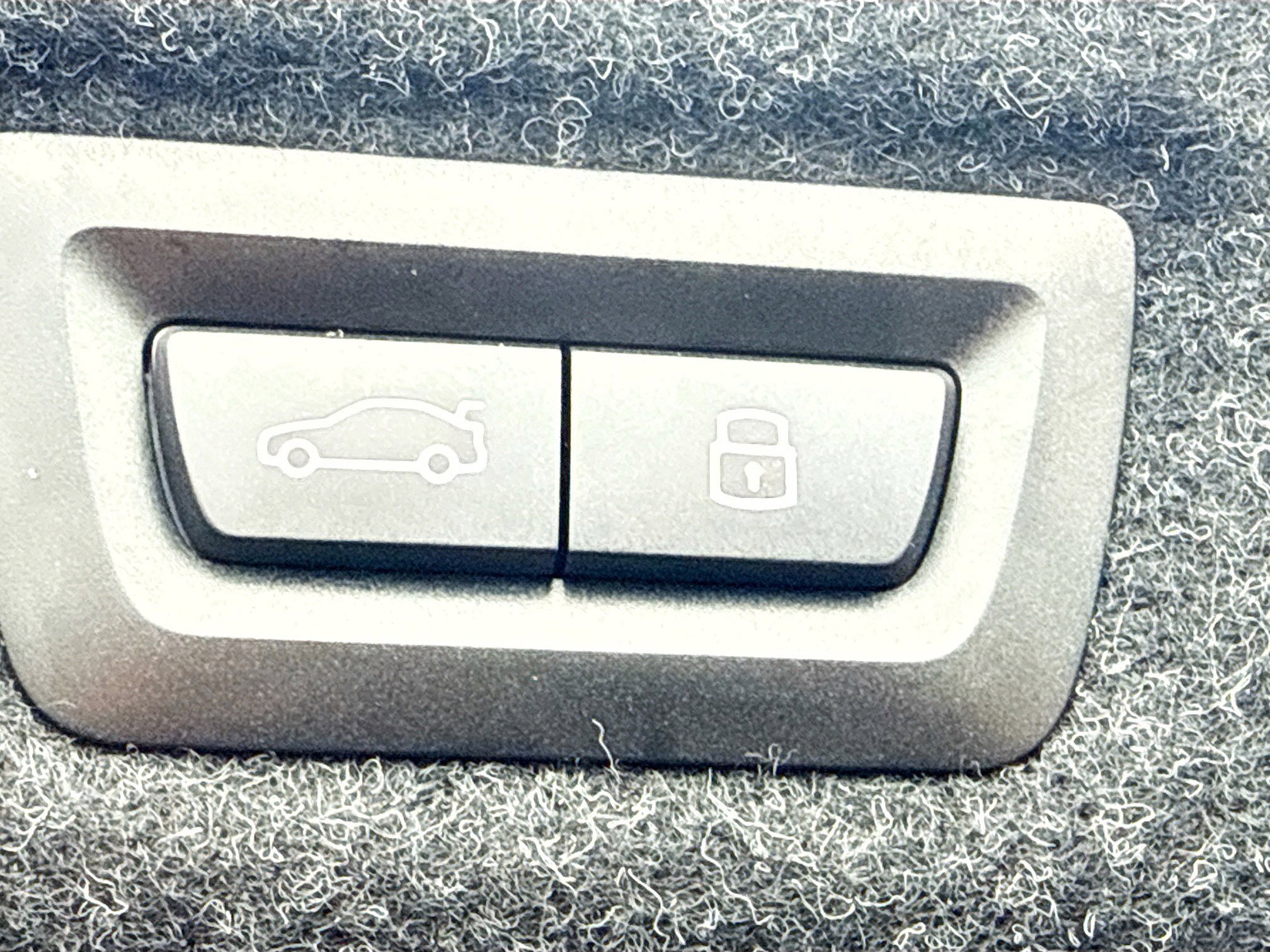 Used 2025 BMW 530i image 13