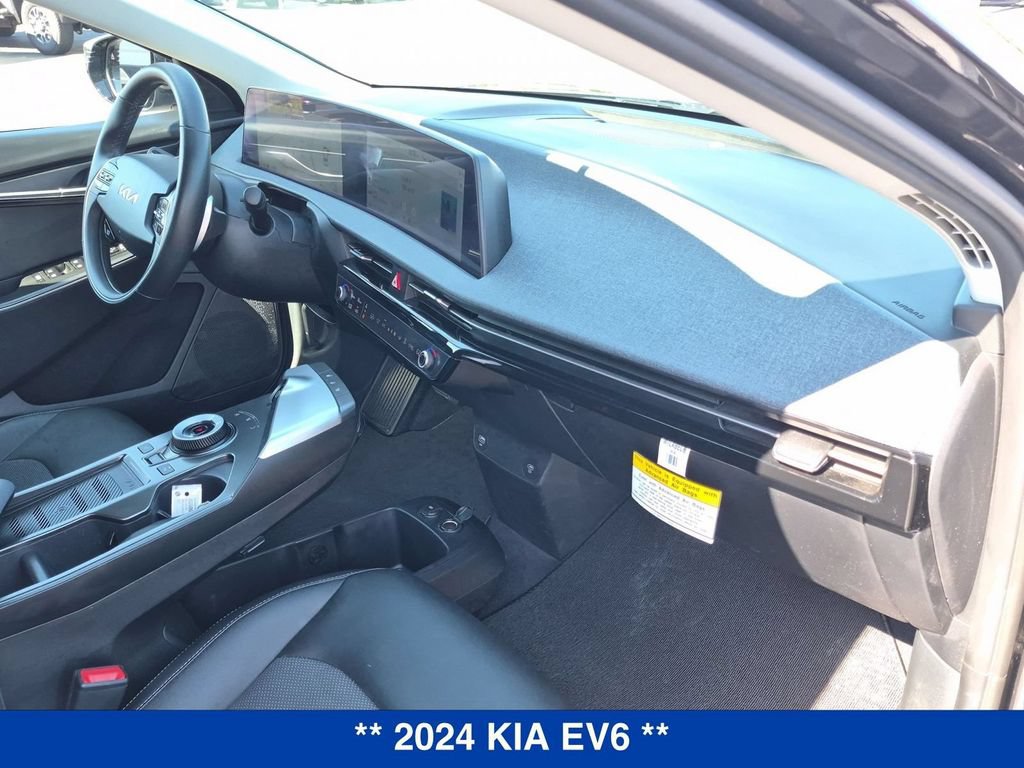 Used 2024 Kia EV6 Light AWD/4WD image 33