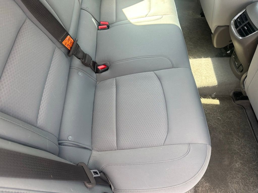 Used 2017 Chevrolet Malibu LT w/ Driver Confidence Package image 18