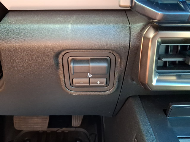 Certified 2025 GMC Hummer EV 2X w/ Extreme Off-Road Package AWD/4WD image 30