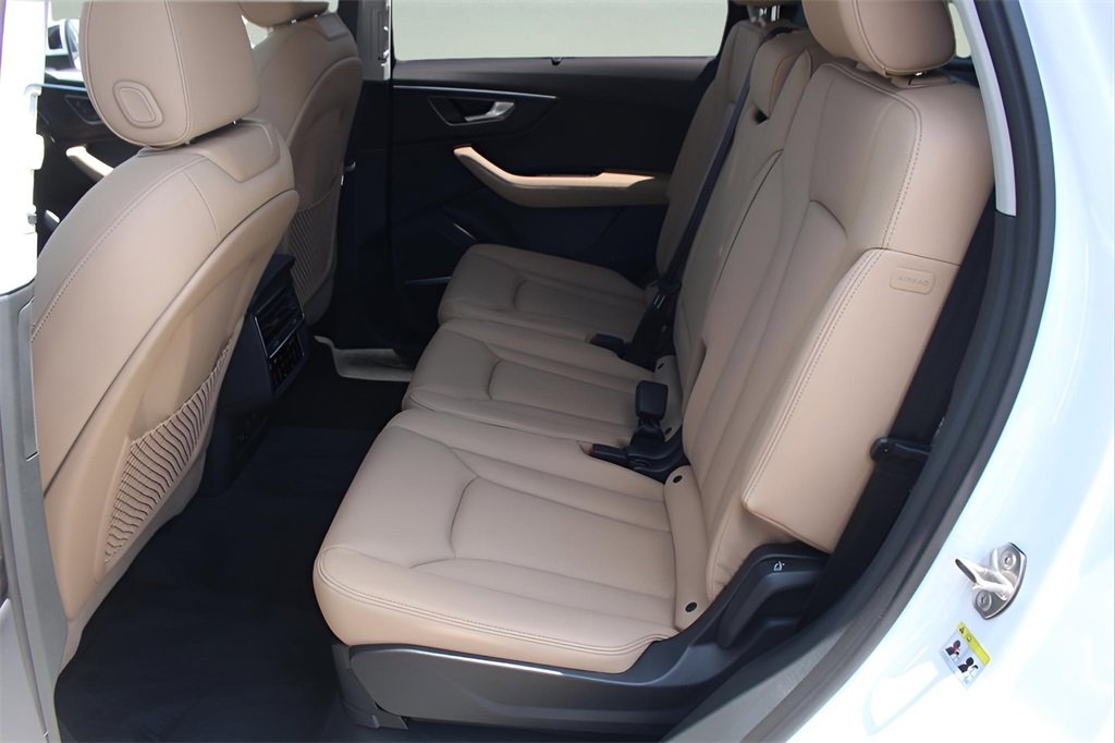 New 2025 Audi Q7 3.0T Premium Plus image 14