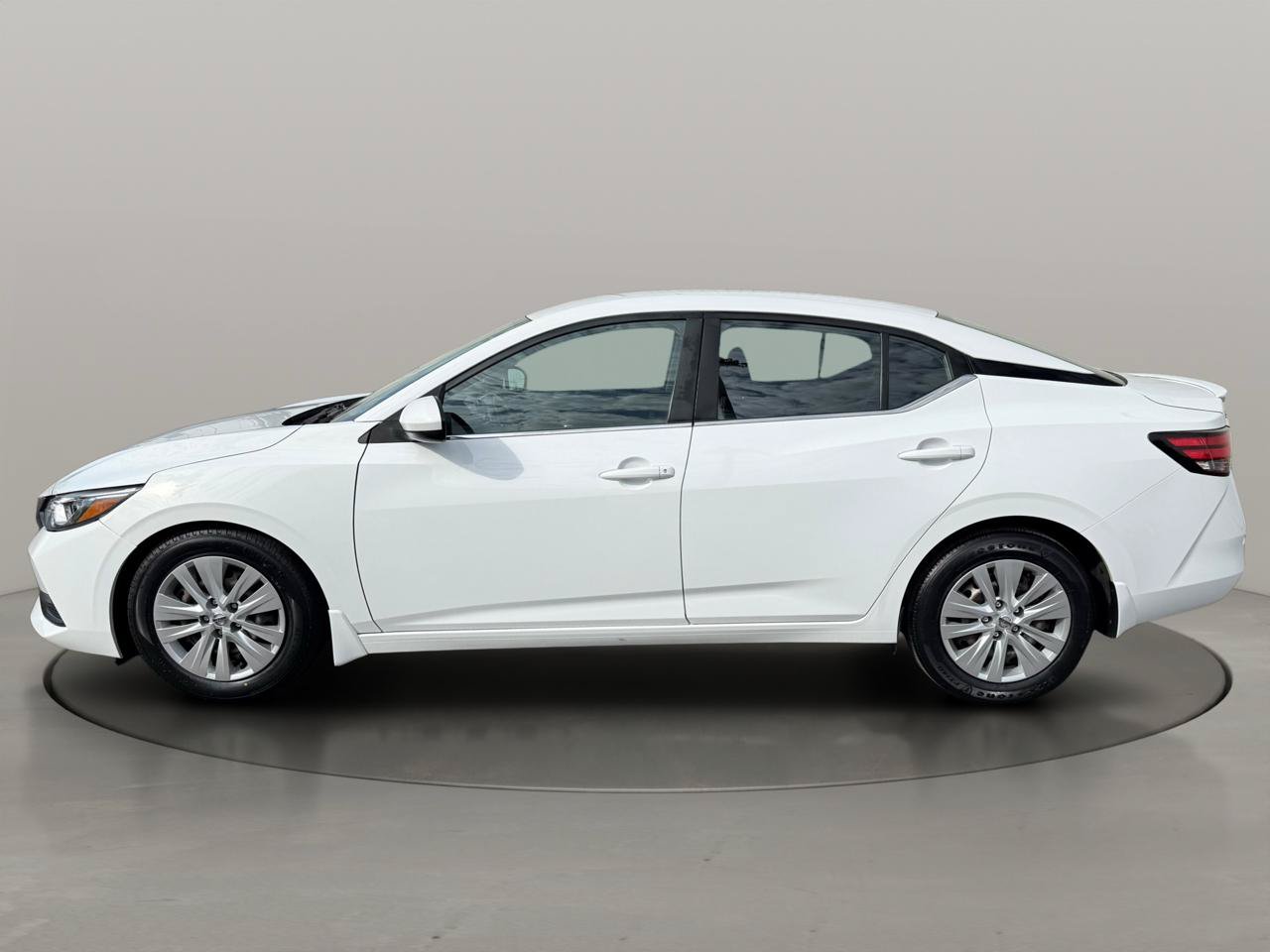 Used 2021 Nissan Sentra S FWD image 3