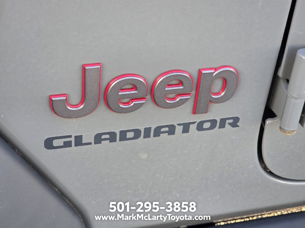 Used 2021 Jeep Gladiator Rubicon w/ Trailer Tow Package AWD/4WD image 10