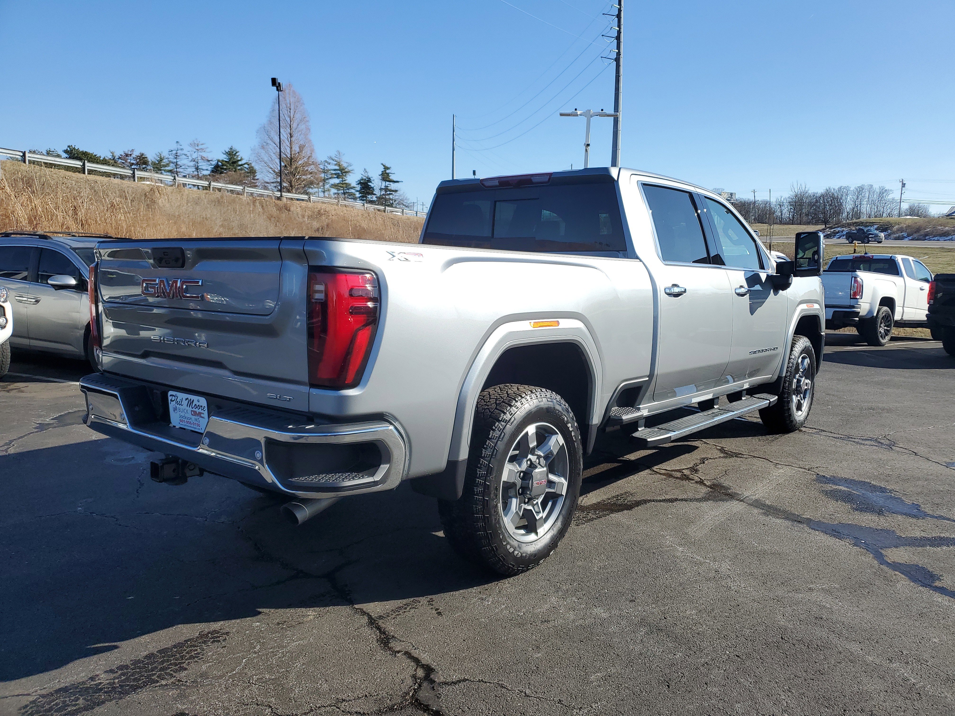 New 2025 GMC Sierra 2500 SLT w/ SLT Premium Package image 4