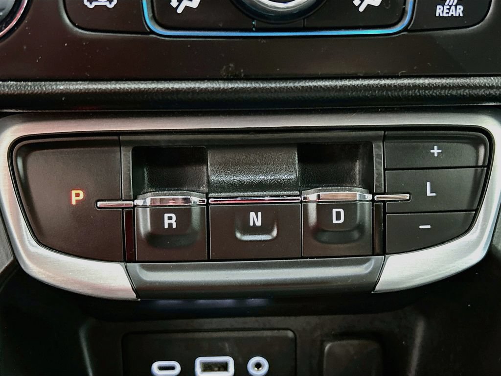 Used 2022 GMC Terrain SLE w/ Driver Convenience Package FWD image 14