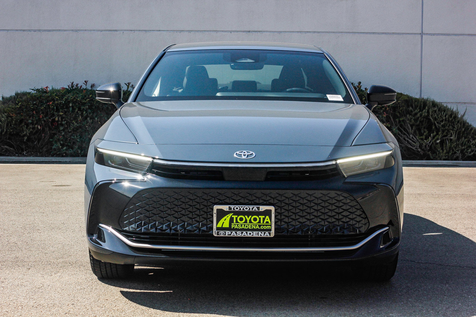 New 2026 Toyota Crown XLE image 2