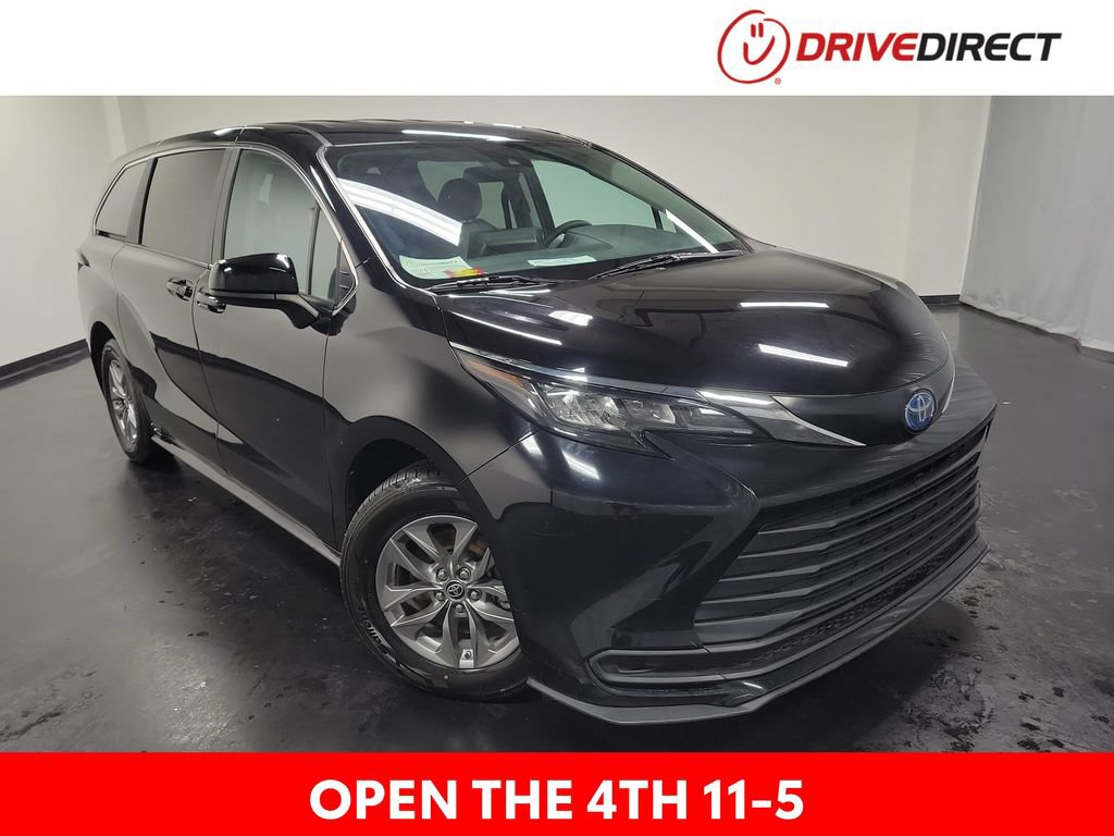 Used 2024 Toyota Sienna LE