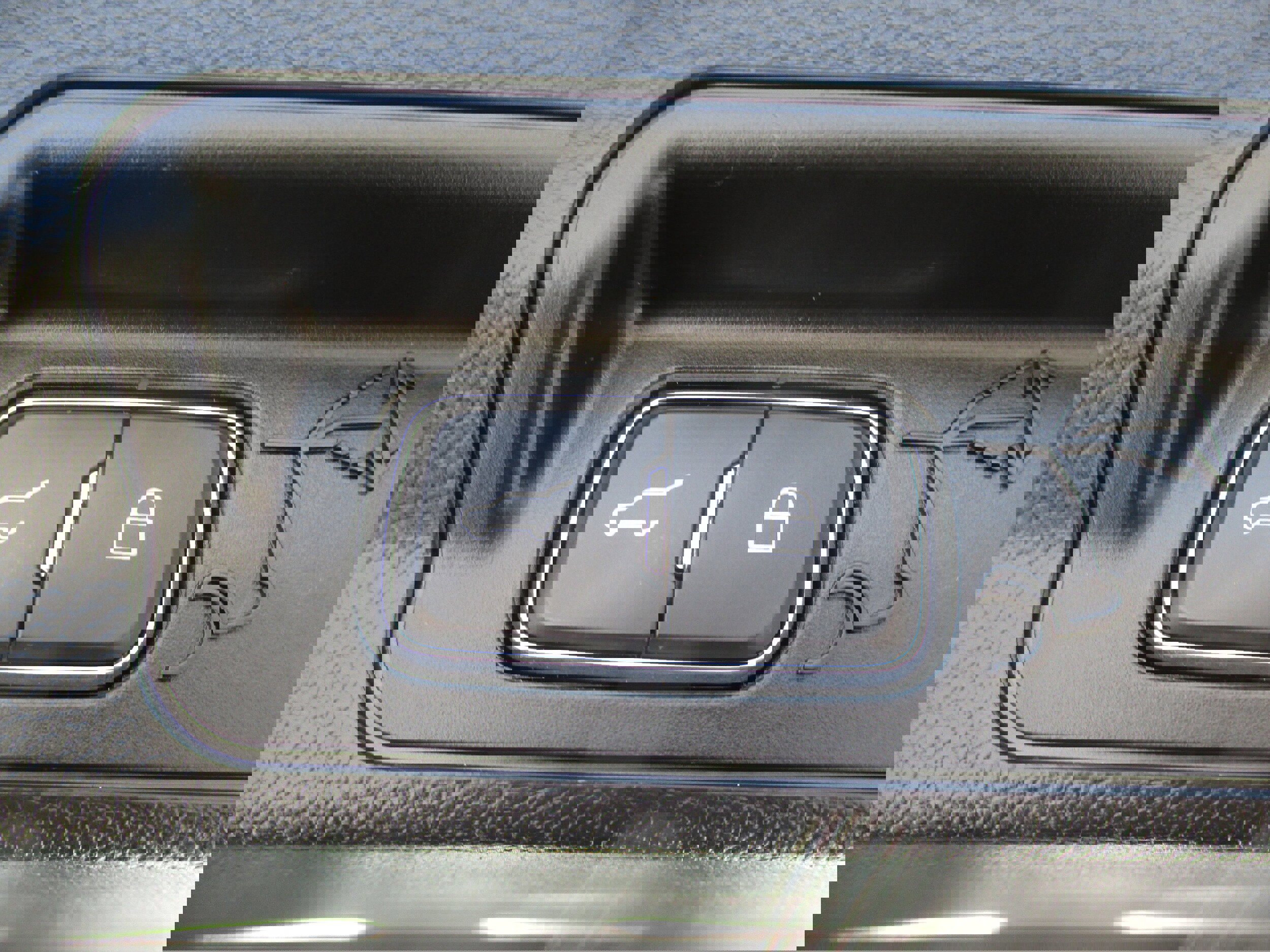 Used 2023 Ford Explorer XLT w/ Equipment Group 202A image 44