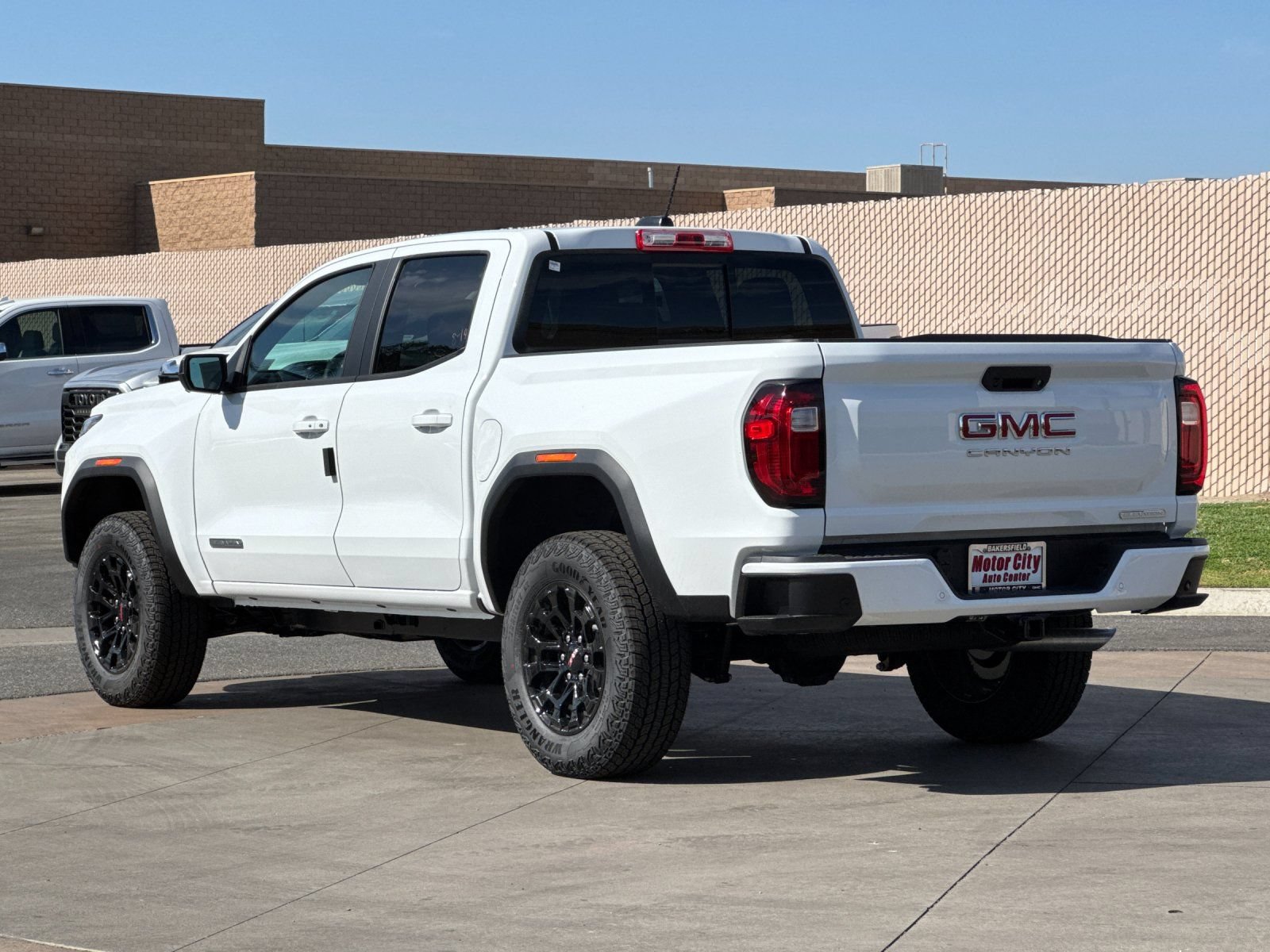 New 2026 GMC Canyon Elevation w/ Technology Package RWD image 6