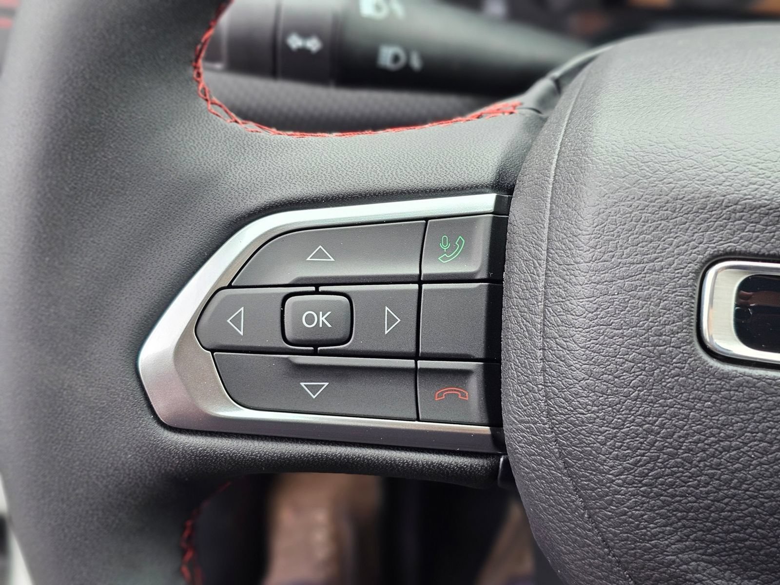 New 2026 Jeep Compass Trailhawk AWD/4WD image 15