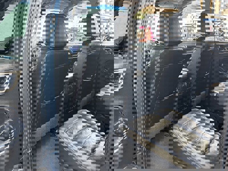 Used 2019 GMC Yukon XL Denali image 53