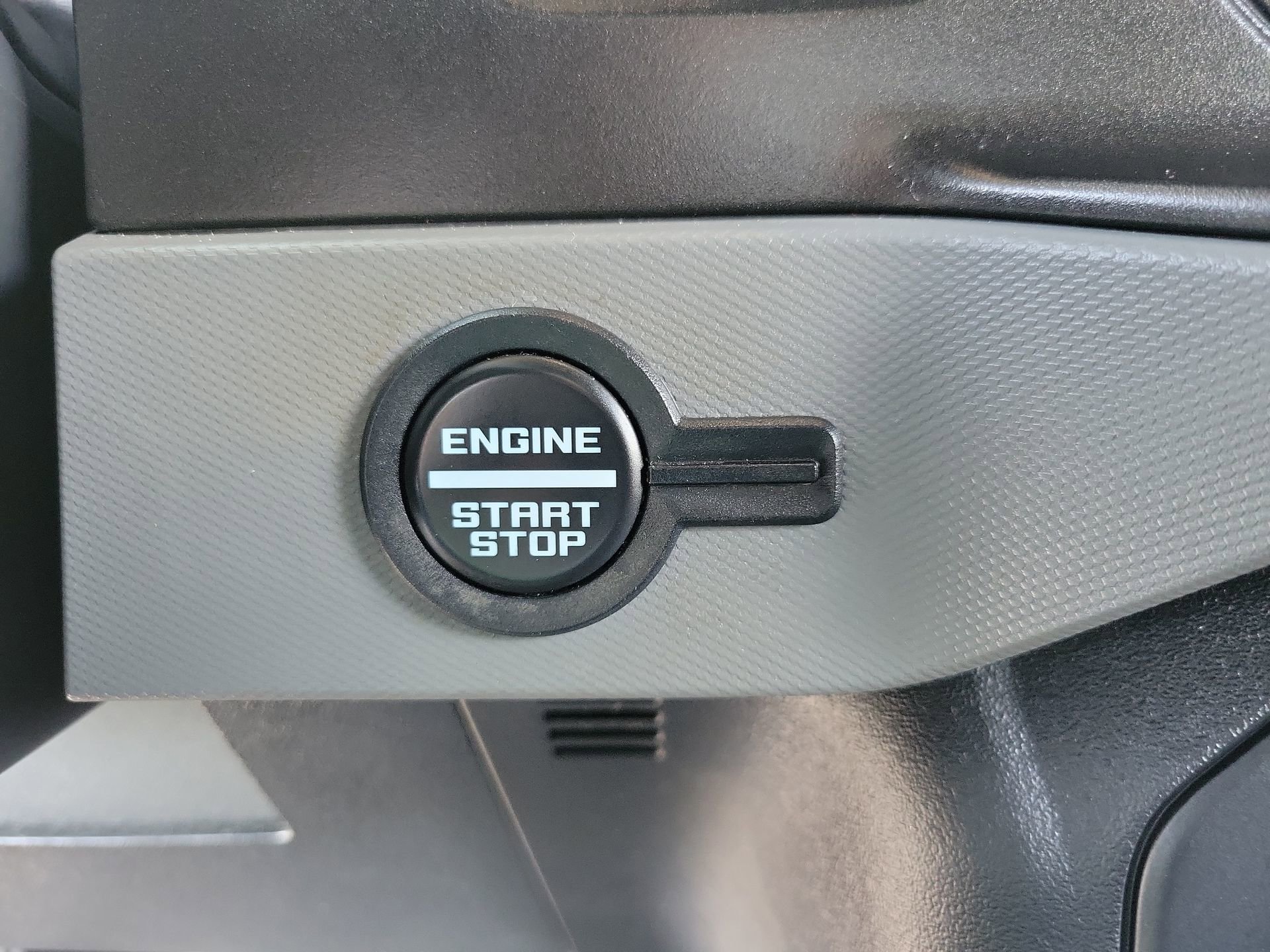 Used 2022 Ford Bronco Black Diamond AWD/4WD image 34