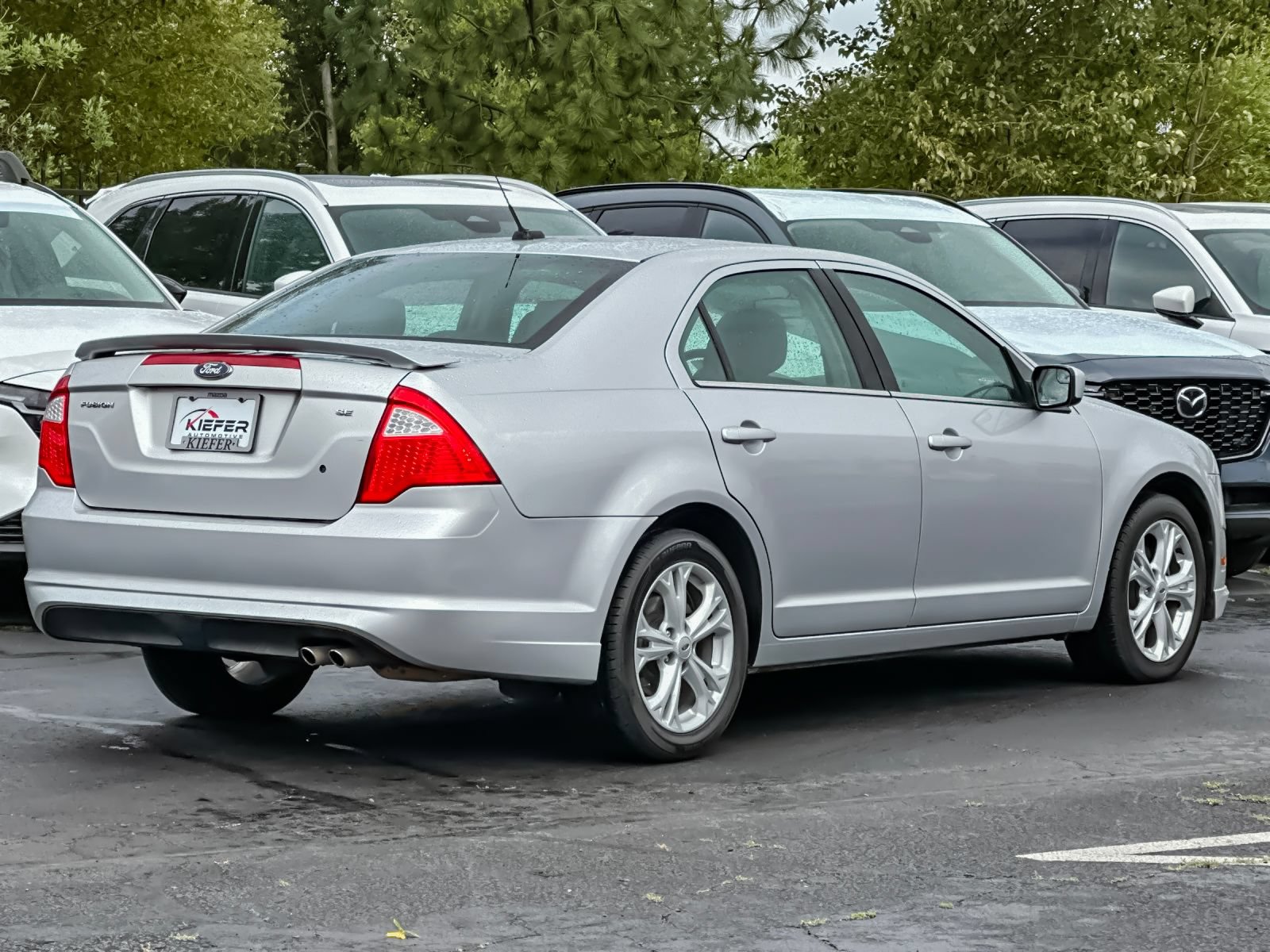 Used 2012 Ford Fusion SE FWD image 3