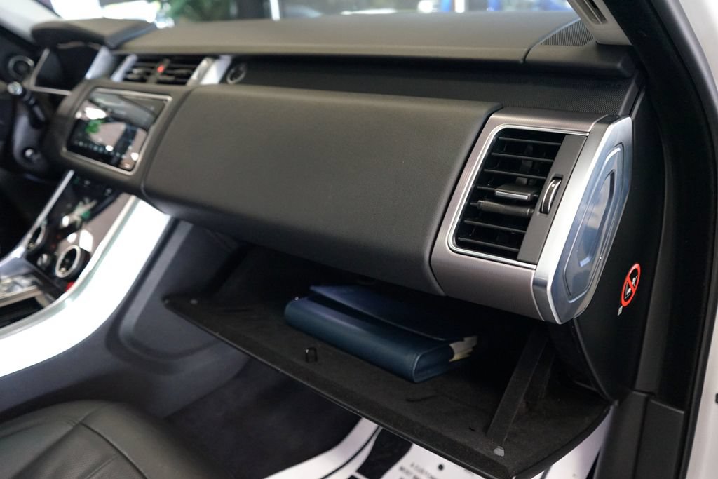 Used 2019 Land Rover Range Rover Sport HSE AWD/4WD image 47