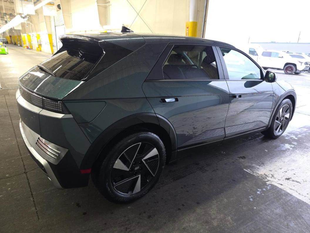 Used 2026 Hyundai Ioniq 5 SEL image 4