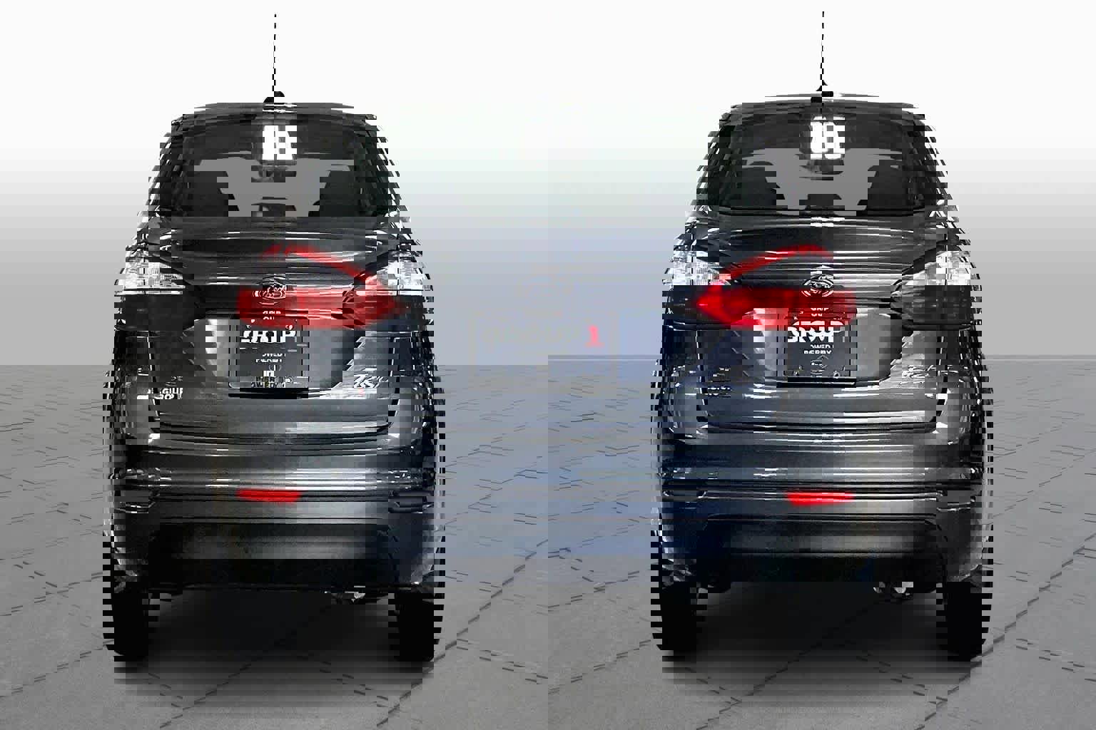 Used 2015 Ford Fiesta SE image 4