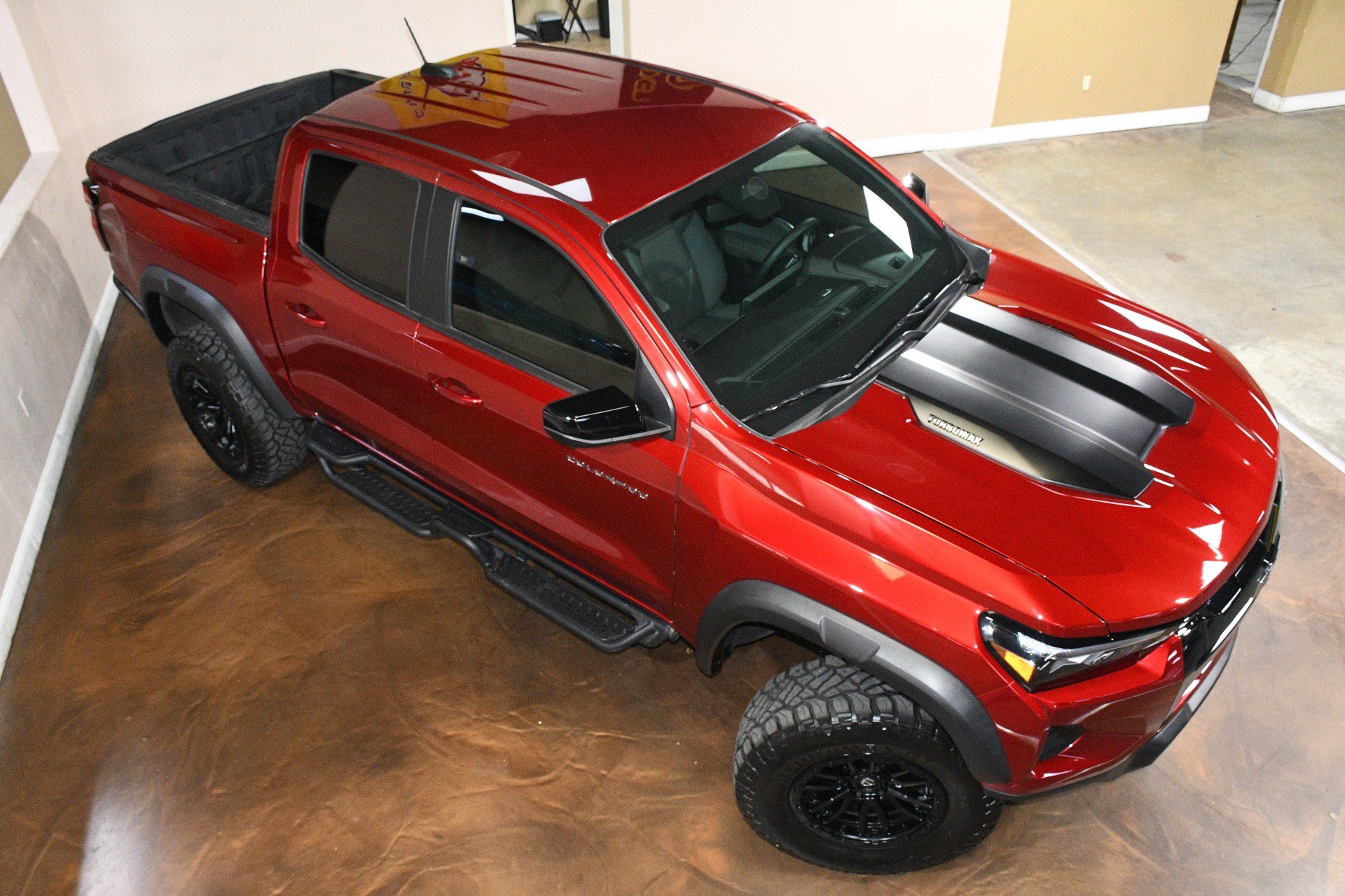 Used 2025 Chevrolet Colorado ZR2 w/ Technology Package AWD/4WD image 73