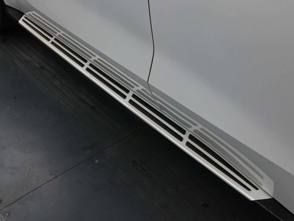 Used 2023 BMW X5 sDrive40i image 32