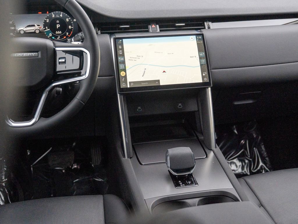 Certified 2024 Land Rover Discovery Sport S AWD/4WD image 21