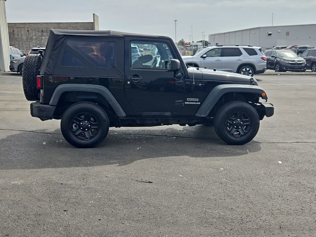 Used 2012 Jeep Wrangler Sport AWD/4WD image 8