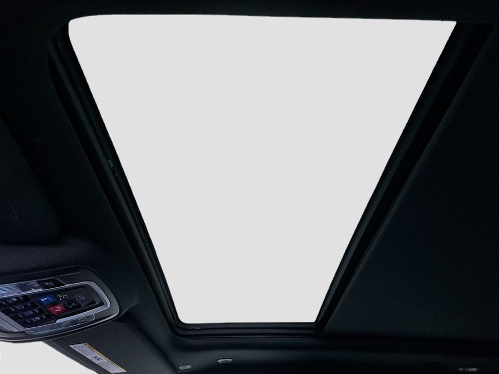 Used 2020 RAM 1500 Rebel image 12