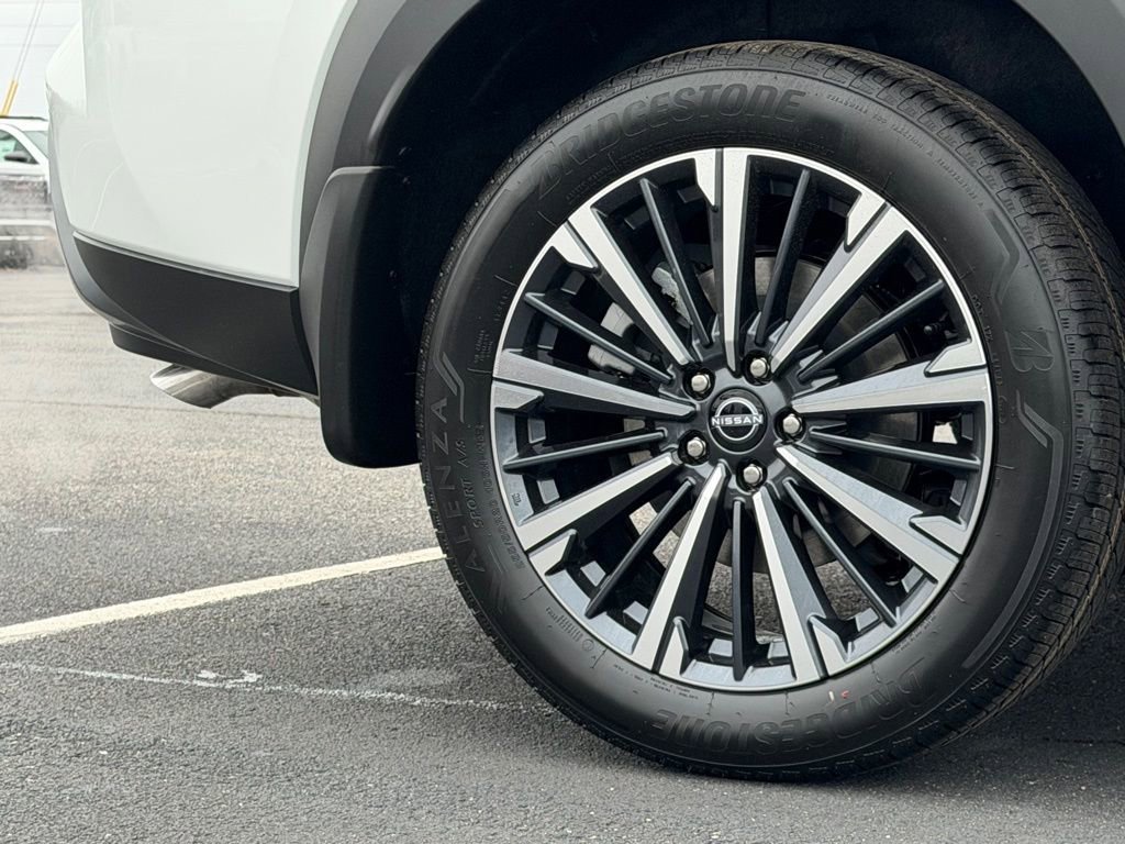 New 2026 Nissan Pathfinder Platinum image 42