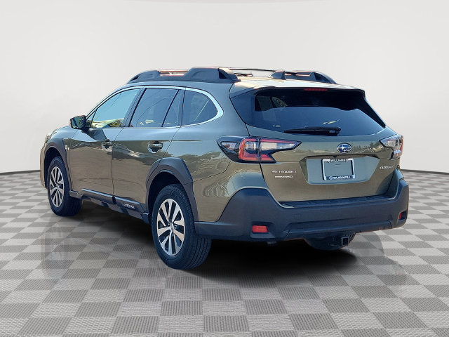 Used 2024 Subaru Outback Premium w/ Popular Package #1A AWD/4WD image 3