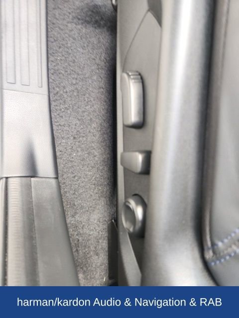 Used 2025 Subaru Forester Limited image 30