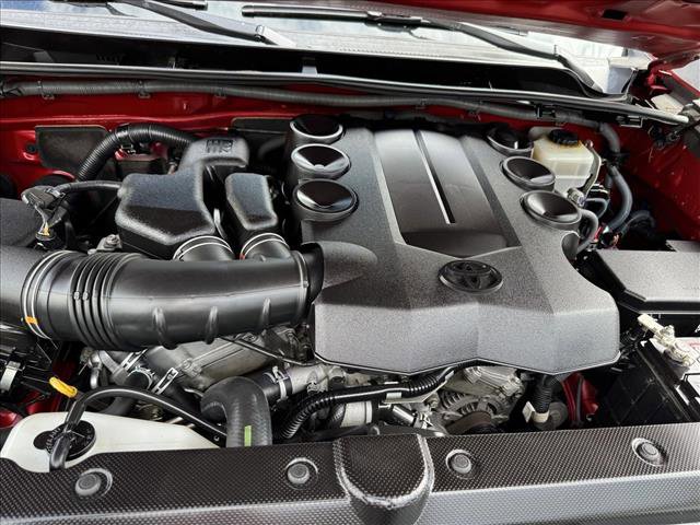 Used 2014 Toyota 4Runner Limited AWD/4WD image 22