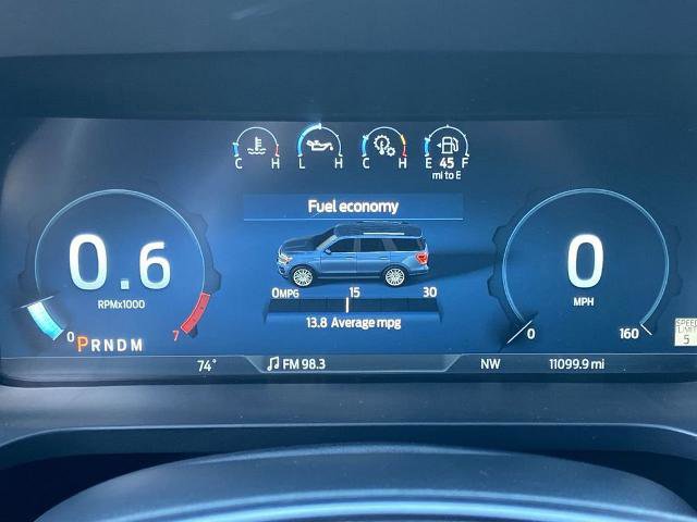 Used 2024 Ford Expedition Platinum image 7