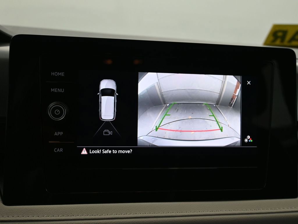 Used 2025 Volkswagen Taos S image 21