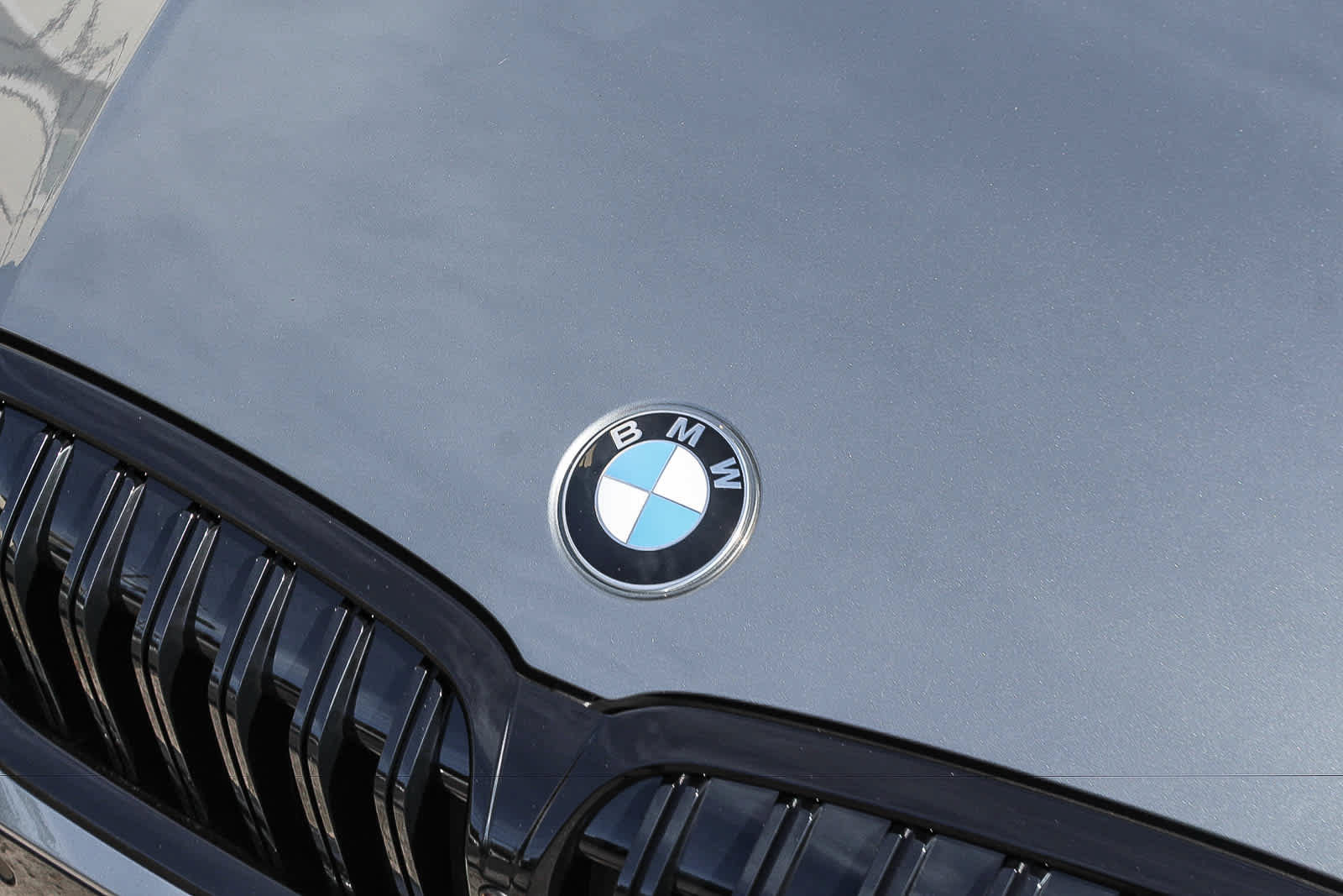 New 2026 BMW 330i Sedan w/ M Sport Package RWD image 11