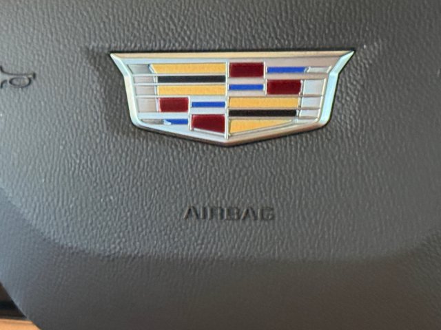 Used 2026 Cadillac Escalade ESV Luxury w/ Touring Package AWD/4WD image 5