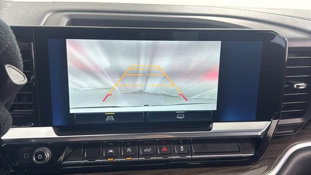 Used 2022 Chevrolet Silverado 1500 LT image 25