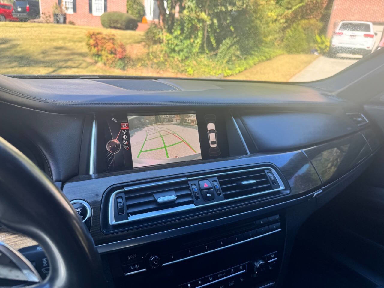 Used 2015 BMW 750i RWD image 20