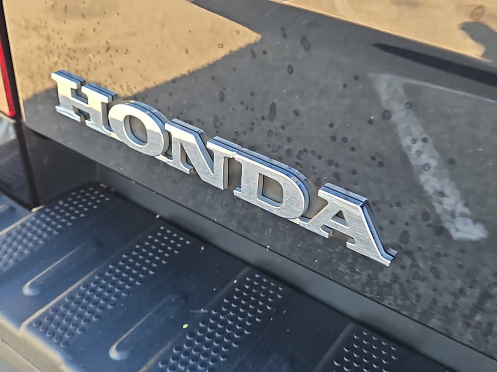 Used 2025 Honda Ridgeline Sport image 6