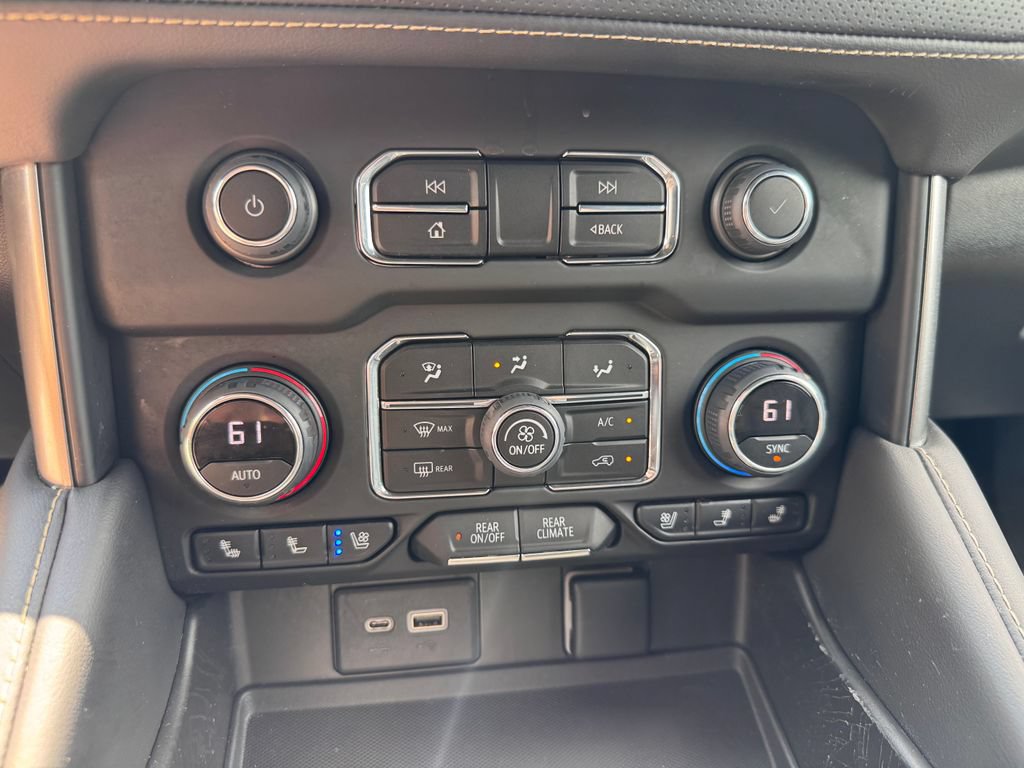 Used 2022 Chevrolet Tahoe Premier AWD/4WD image 30