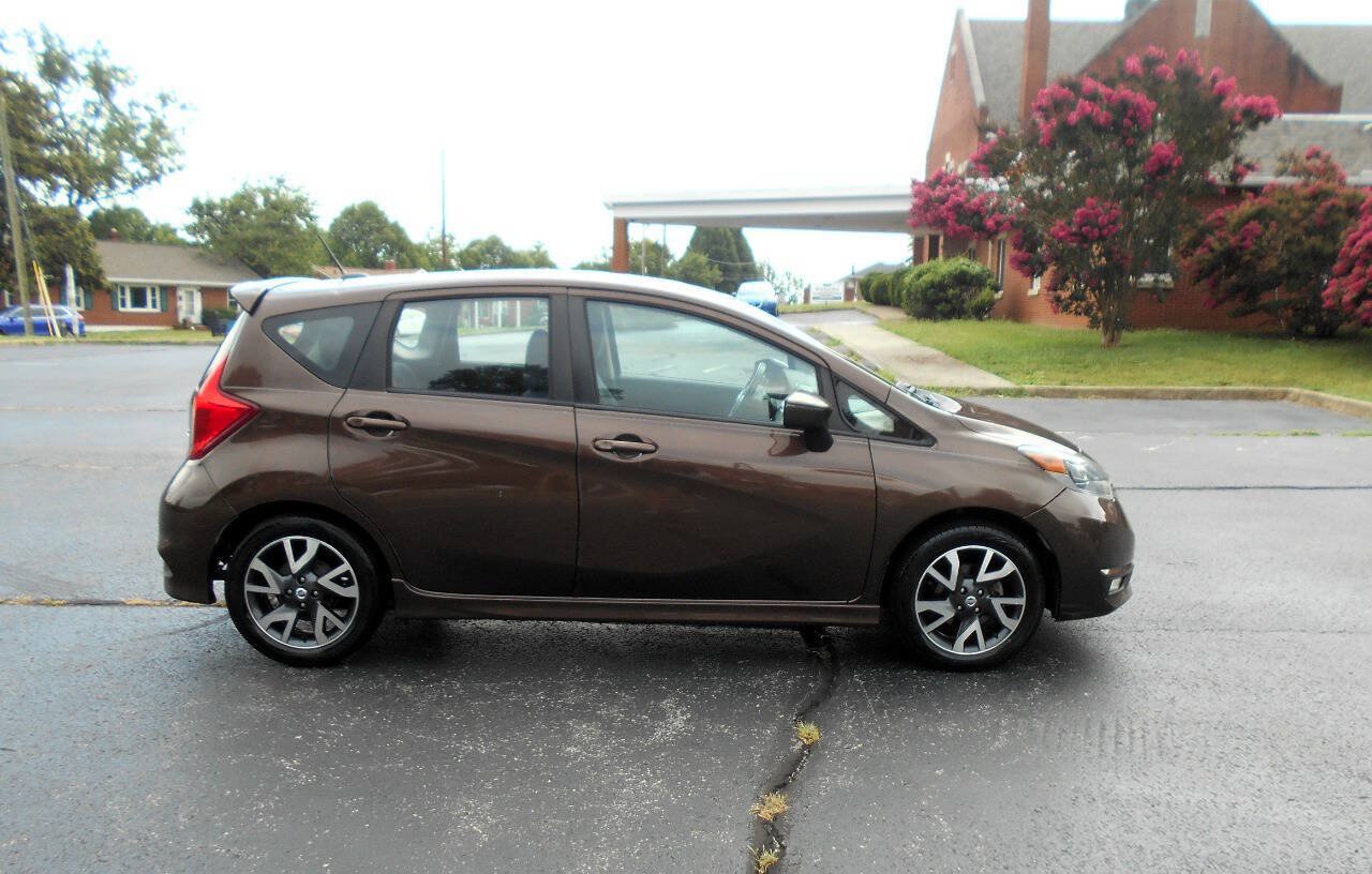 Used 2017 Nissan Versa Note SR w/ SR Tech Package FWD image 5