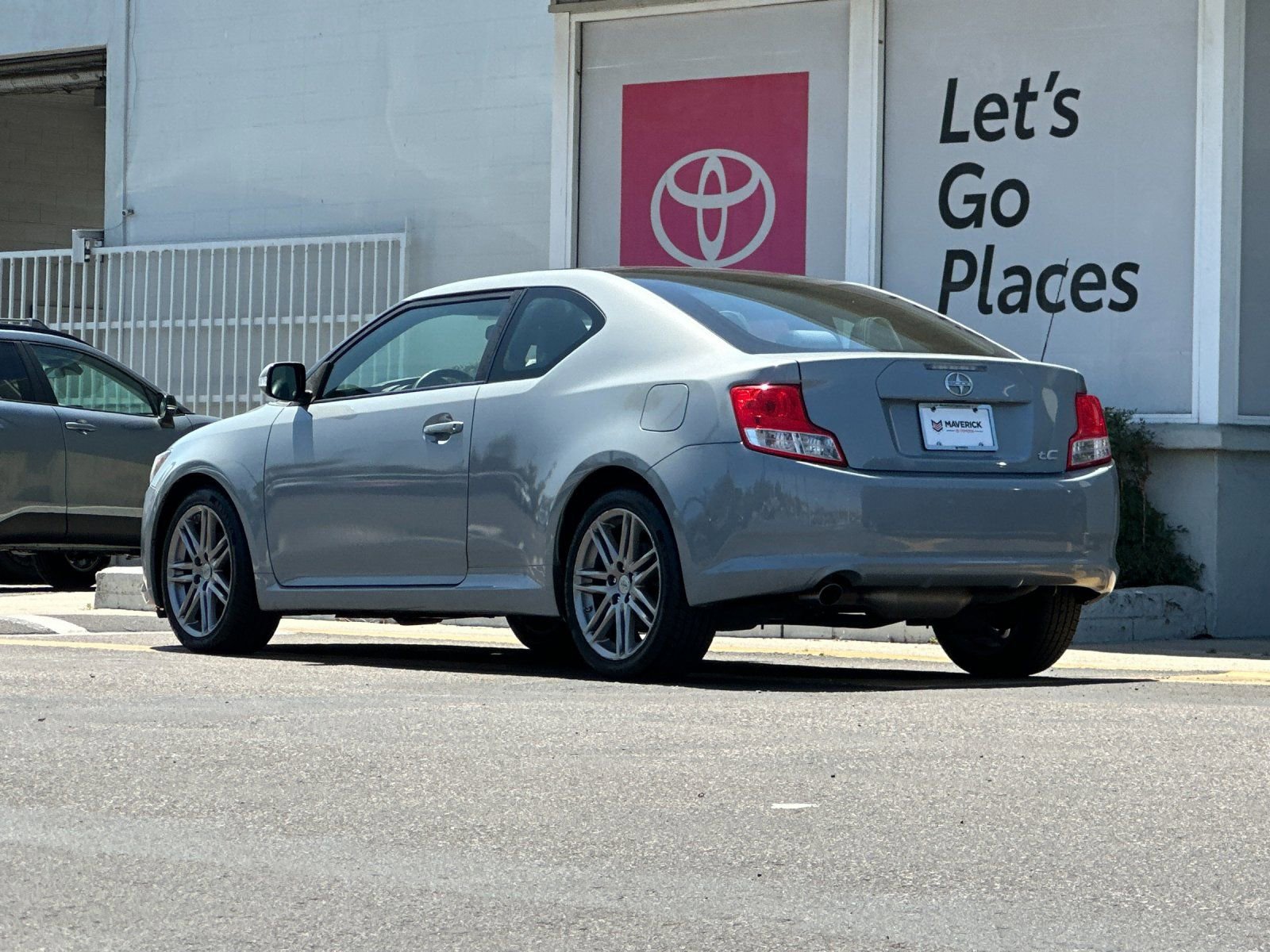 Used 2012 Scion tC FWD image 3